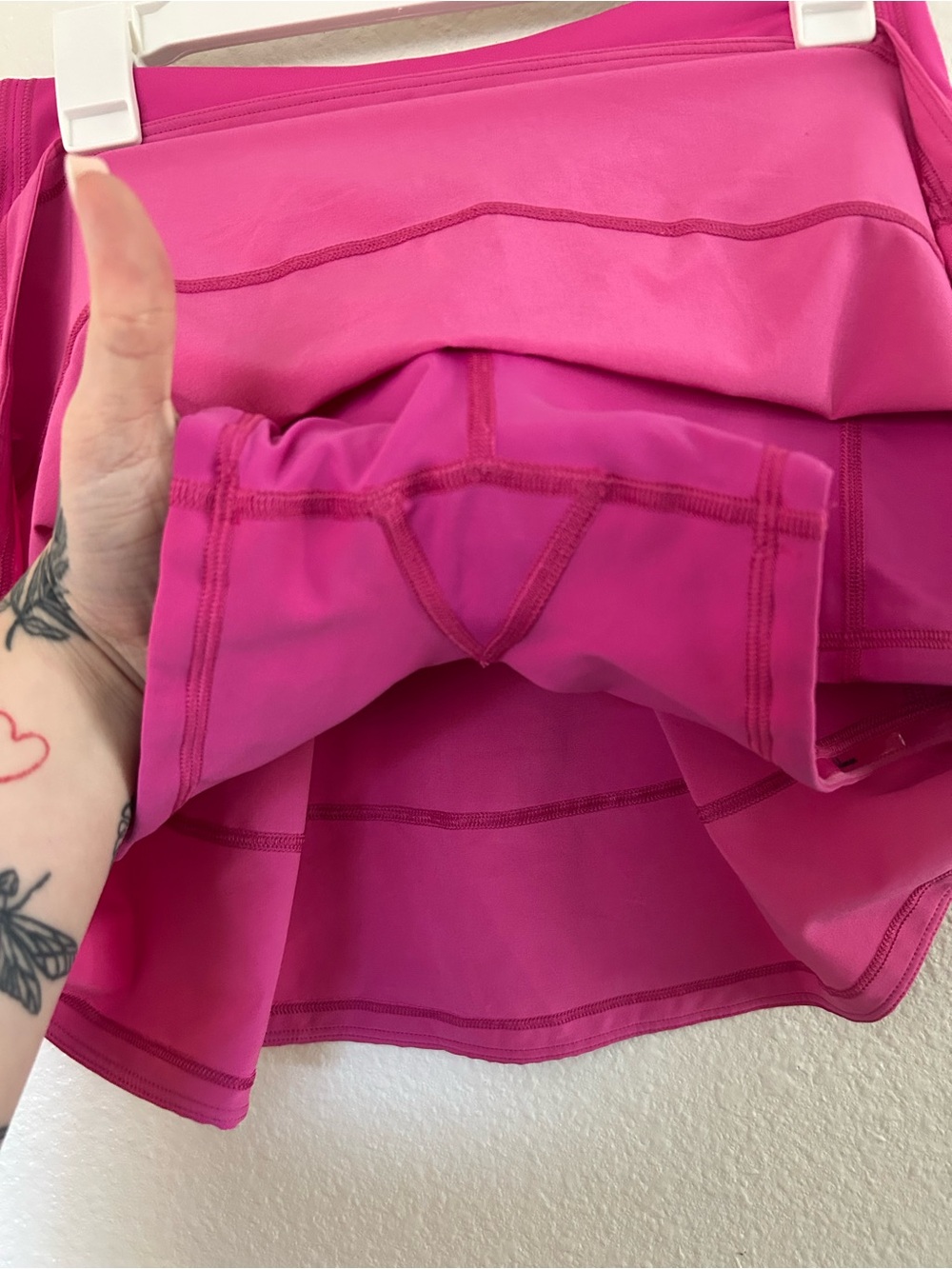lululemon athletica Pace Rival Mid-Rise Skirt- Size 6 - Picture 4 of 7